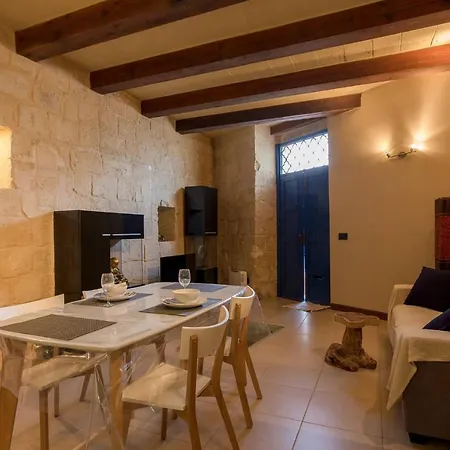 Holiday home Suantrai - Cosy House Of Character