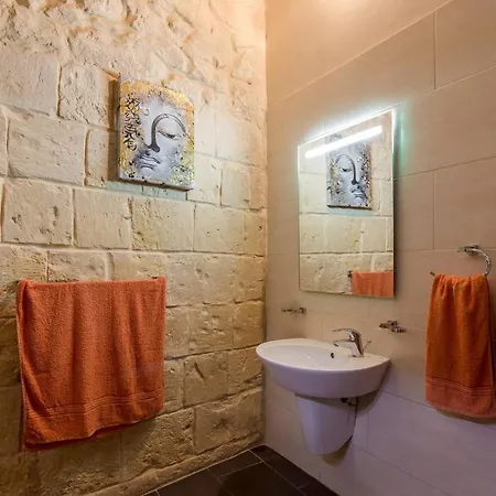 Suantrai - Cosy House Of Character Holiday home Zebbug (Western Region)