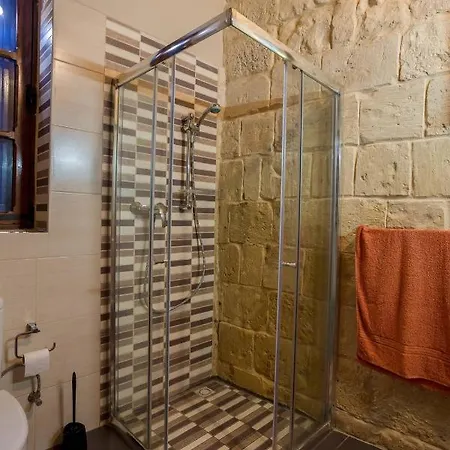 Suantrai - Cosy House Of Character Holiday home Zebbug (Western Region)