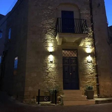 Holiday home Suantrai - Cosy House Of Character Zebbug (Western Region)